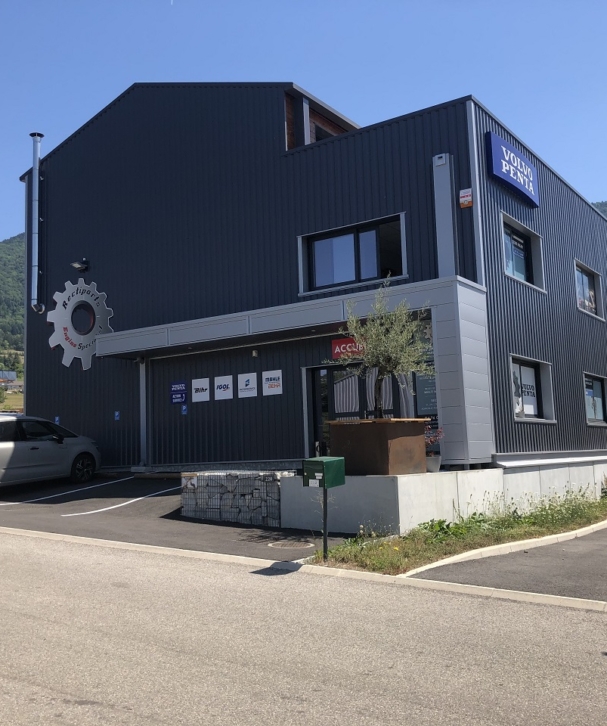 Bâtiment d’activité artisanale à Novalaise