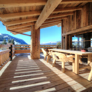 Terrasse du Chalet Traditionnel À Megève