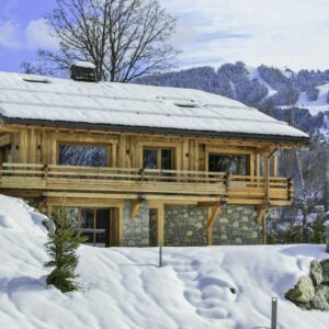 Extérieur du chalet montagnard à Megène