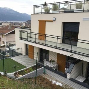 Balcon des 10 logements « cascade » à Aix-les-Bains