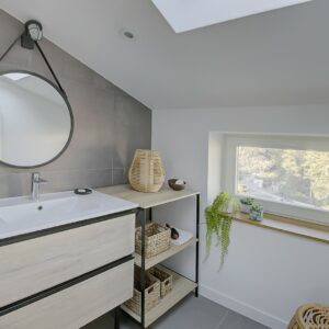 5 logements minimalistes au centre-ville d’Ecully